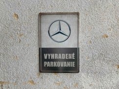 Retro tabuľka – Mercedes-Benz vyhradené parkovanie