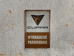 Retro tabuľka – Cupra (Vyhradené parkovanie)
