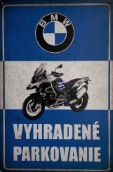 Retro tabuľka – BMW motorka Vyhradené parkovanie