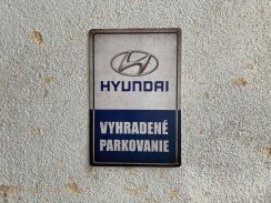 Retro tabuľka – Hyundai (Vyhradené parkovanie)